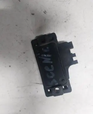 Renault Scenic I Air pressure sensor 12213971 05V5706Z 0228011437