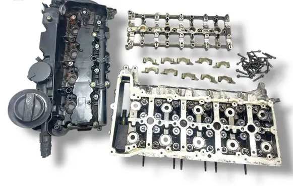 BMW 1 E81 E87 Engine head 17727737 7797678 78357737