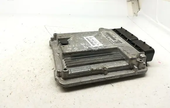 Audi A4 S4 B7 8E 8H Engine control unit/module 03G906016JA 0281012723