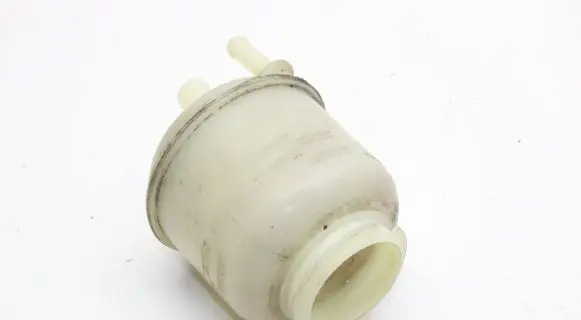 Nissan 350Z Power steering fluid tank/reservoir