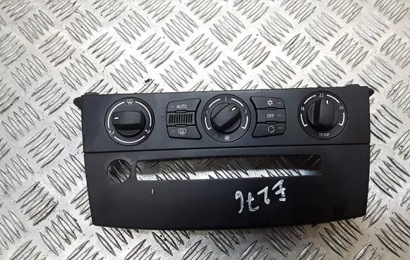 BMW M5 Climate control unit 6411912239601