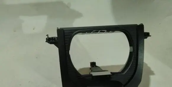 Steering wheel column trim