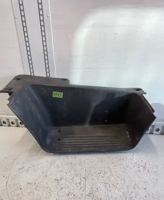 Fiat Ducato Front sill trim cover 130582807 B882