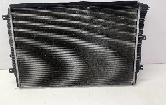 Volkswagen PASSAT B8 USA Coolant radiator 5C0121251K