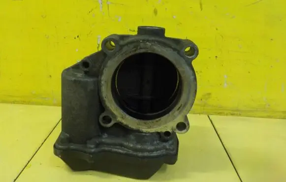 Audi A4 S4 B8 8K Throttle body valve 06F133062Q A2C53390403