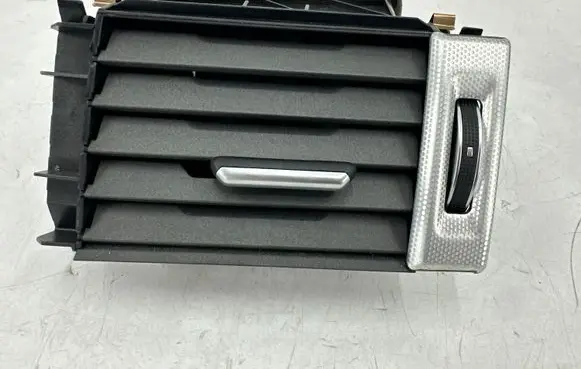 Land Rover Range Rover Evoque L538 Dashboard side air vent grill/cover trim BJ32018B08HB