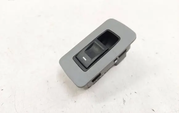 Chrysler 300 - 300C Electric window control switch P04602743AA 176543165A 04602743AA