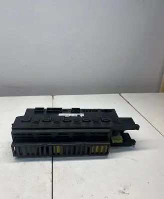 Mercedes-Benz E W211 Comfort/convenience module A2115455601 5DK00804757 8015247908