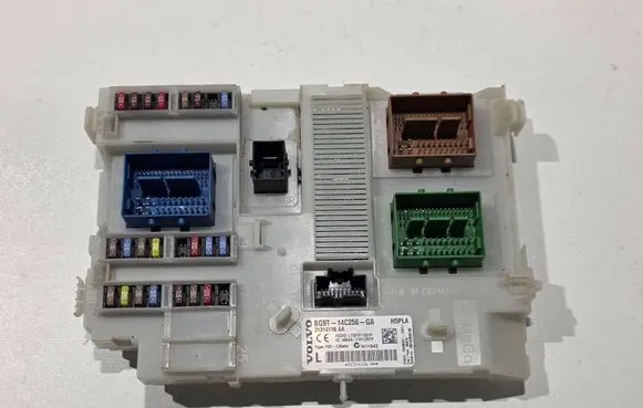 Volvo V60 Fuse module 31314116 31314116AA