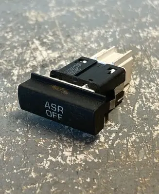 Skoda Octavia Mk2 (1Z) Traction control (ASR) switch 1Z0927133A 23505