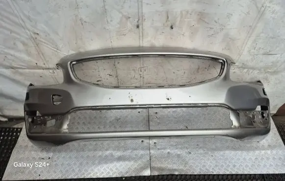 Volvo V60 Front bumper 31323831 31353224 31353225