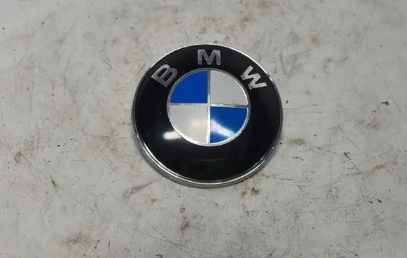 BMW 7 E65 E66 Manufacturer badge logo/emblem 8132375 51148132375 1872324