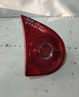 Volkswagen Golf V Tailgate rear/tail lights 1K6945093G 89032904