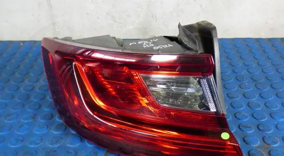 Renault Megane IV Rear/tail lights CART265554829R 265554829R