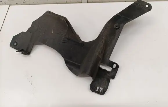 Jaguar E-Pace Front wheel arch liner splash guards K8D27F01FBE
