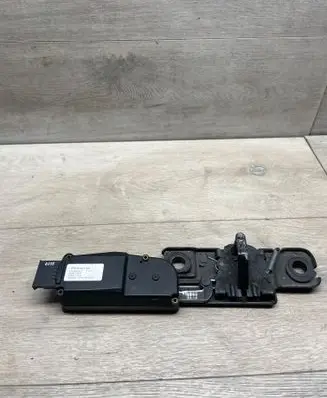 Skoda Superb B6 (3T) Tailgate/trunk/boot lift motor 4F9827383A 011210 0025604