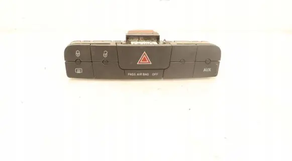 Seat Ibiza IV (6J,6P) Hazard light switch