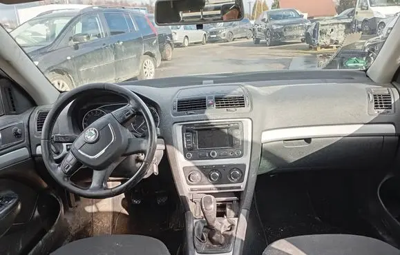 Skoda Octavia Mk2 (1Z) Dashboard DESKAPODUSZKIOCTAV