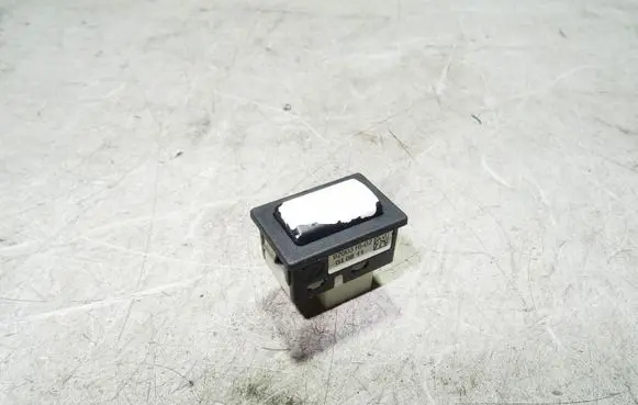 BMW 5 GT F07 Tailgate opening switch 9200316
