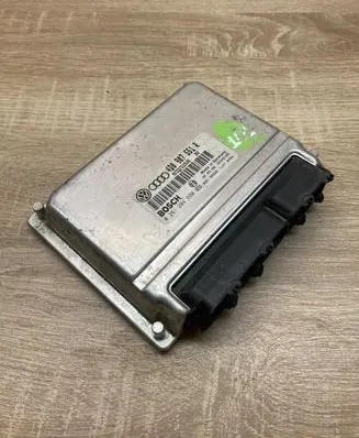 Audi A6 S6 C5 4B Engine control unit/module ECU 4D0907551R 0261204690