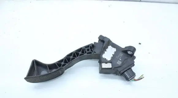 Toyota Verso Accelerator throttle pedal 7811002012