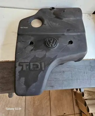 Volkswagen PASSAT B4 Engine cover (trim) 028103935C 012676 PA6GF10M200