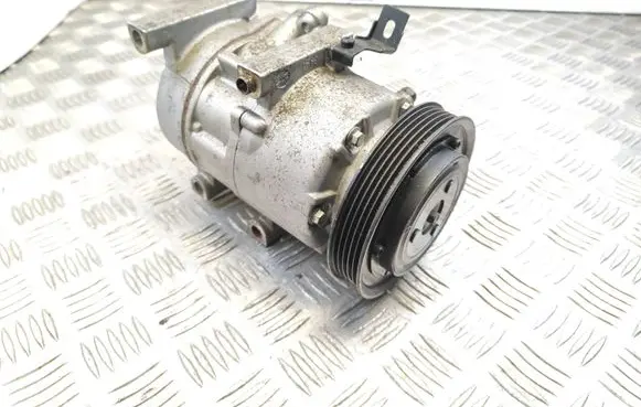 KIA Carens III Air conditioning (A/C) compressor (pump) DXA1035