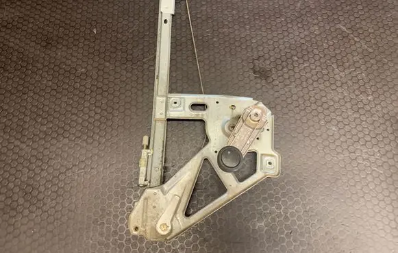 Audi 100 S4 C4 Rear door manual window regulator 4A0839399