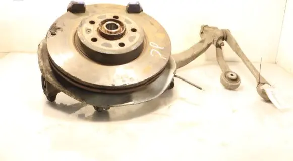 Audi A4 S4 B8 8K Front wheel hub spindle knuckle