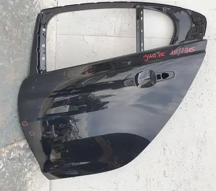 Jaguar XE Rear door