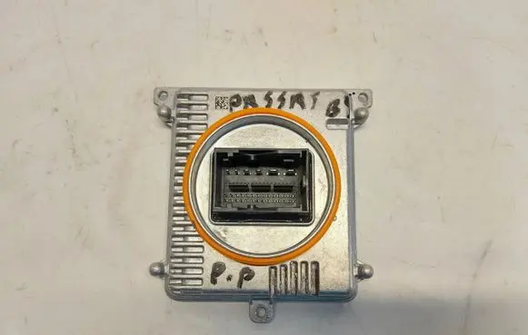 Volkswagen PASSAT B9 Light module LCM 992941572AHJLK01