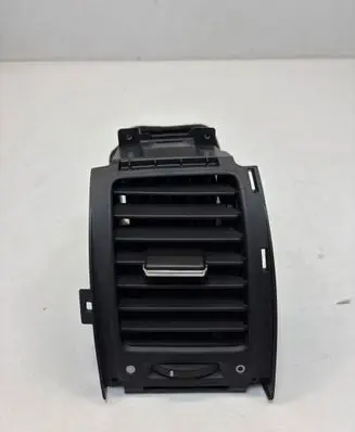Honda CR-V Dashboard side air vent grill/cover trim 77630SWWE020M1 NH608L