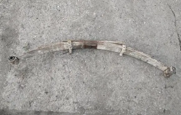 Nissan King Cab, Navara Rear leaf spring 