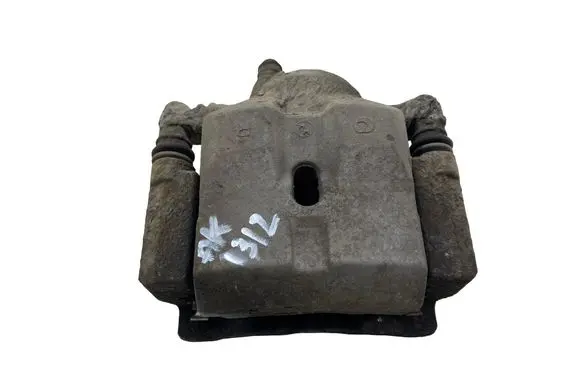 Toyota Prius (XW30) Engine mount bracket 
