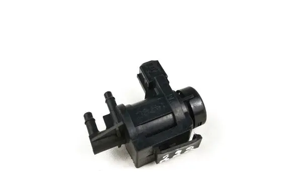 Volkswagen Golf IV Turbo solenoid valve 1j0906283a