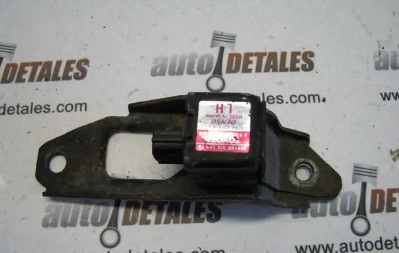 Toyota RAV 4 (XA20) Airbag deployment crash/impact sensor 8917442030