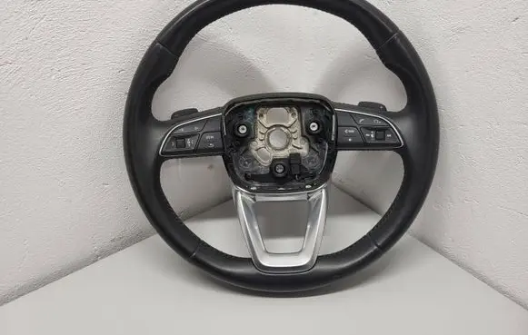 Audi Q7 4M Steering wheel 4M0419689H 62670363B