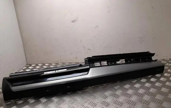 BMW 5 G60 Dash center air vent grill 964004005