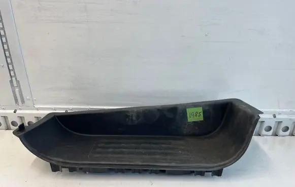 Volkswagen Transporter - Caravelle T5 Front sill trim cover 7H0863736D 122005473