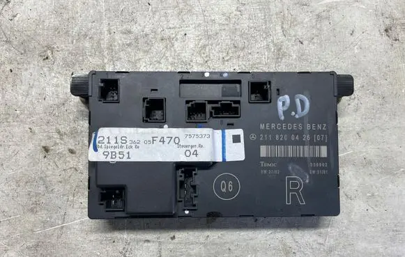 Mercedes-Benz E W211 Door control unit/module 2118200426 356802