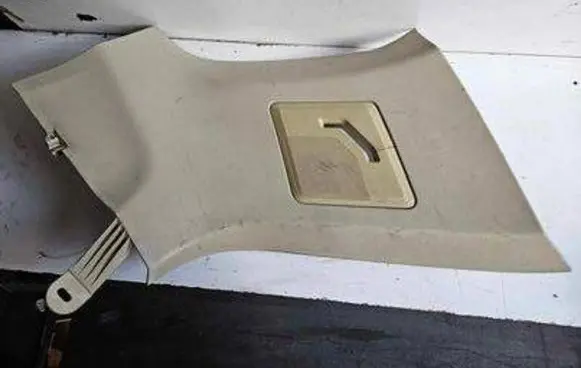 Volvo XC90 Rear door speaker cover trim 8641272
