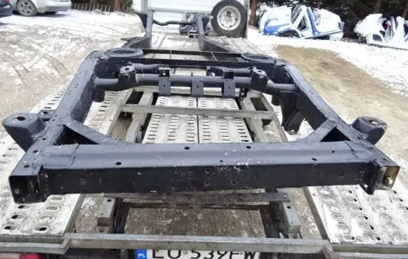 Nissan Patrol Y60 Frame 