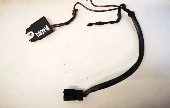 BMW 7 E65 E66 Fuse 8364523