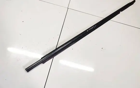 Toyota Corolla E120 E130 Rear door glass trim molding
