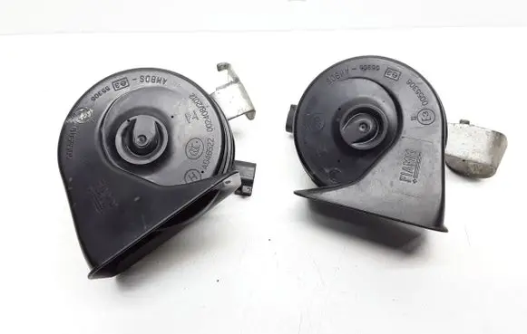 Volvo V60 Horn signal 31416116 31416117