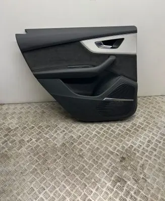 Audi Q7 4M Rear door card panel trim 4M0868067B