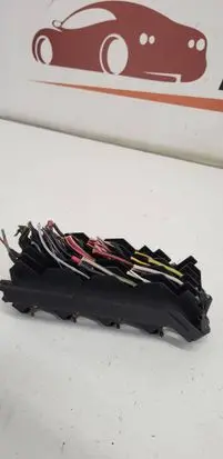 Mercedes-Benz E W124 Fuse module 1245402050 6160494001