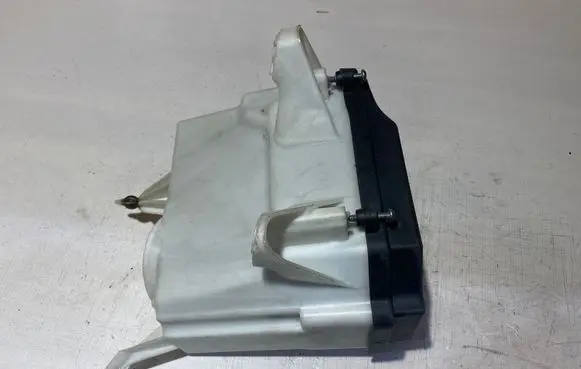 Mercedes-Benz C W205 Fuse box set A2055402428
