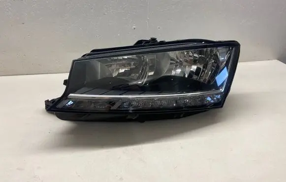 Skoda Fabia Mk3 (NJ) Headlight/headlamp 6V1941015D LE17A6401 030111520100