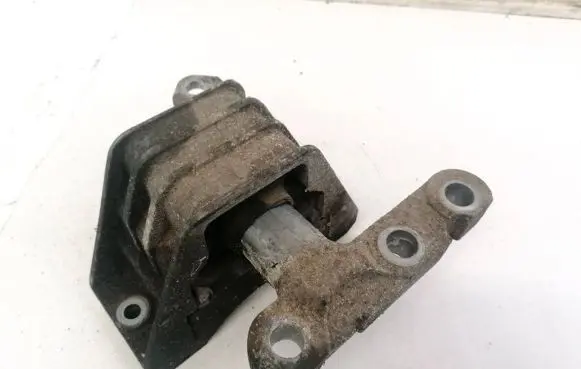 Opel Signum Engine mount bracket V04652